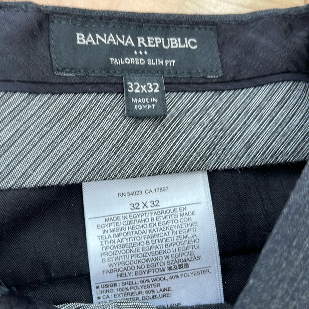 32 x 32 Banana Republic Factory Dress Pant.